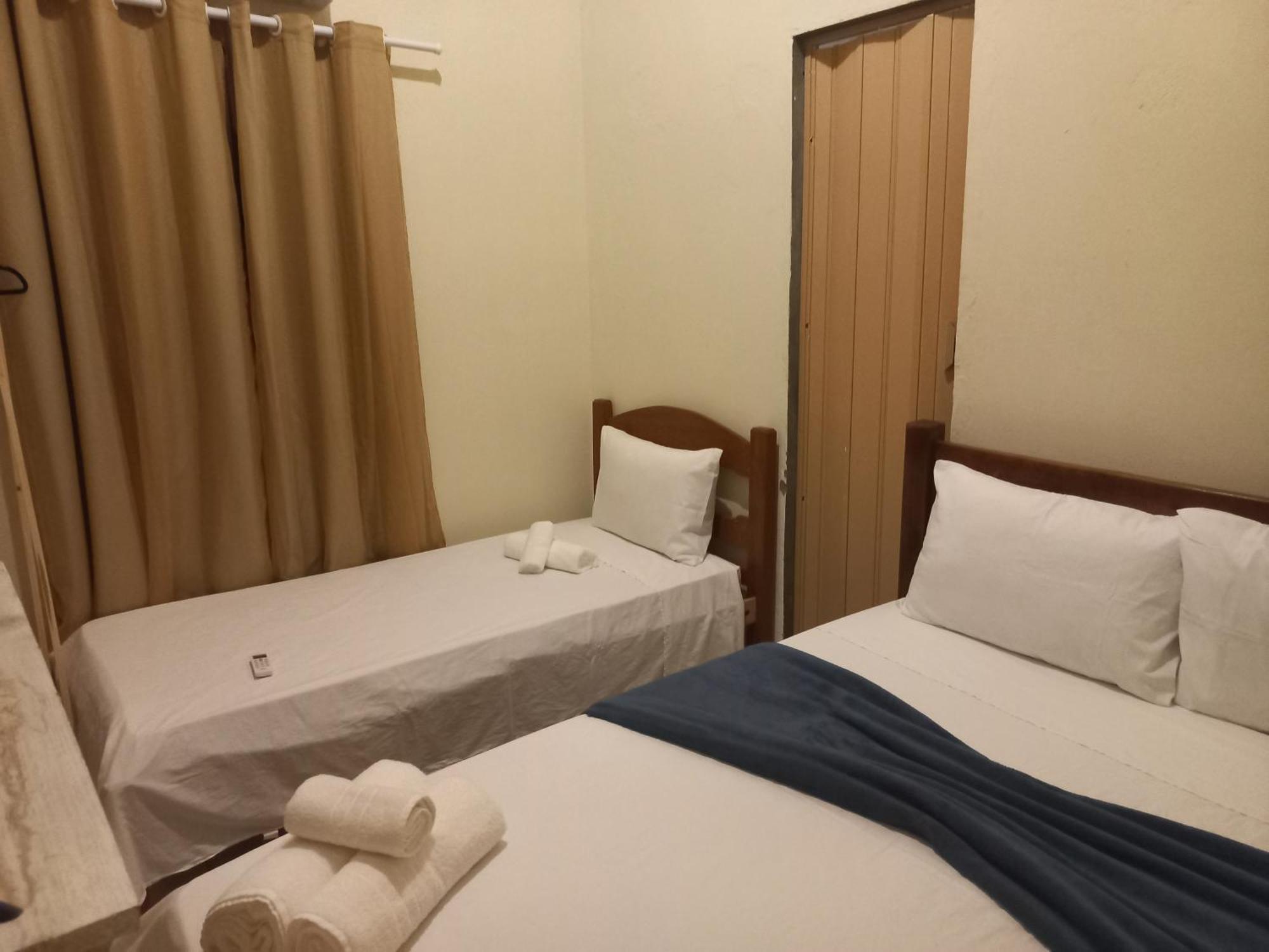 Hotel X De *